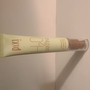 Pixi H2O Skintint tinted face gel